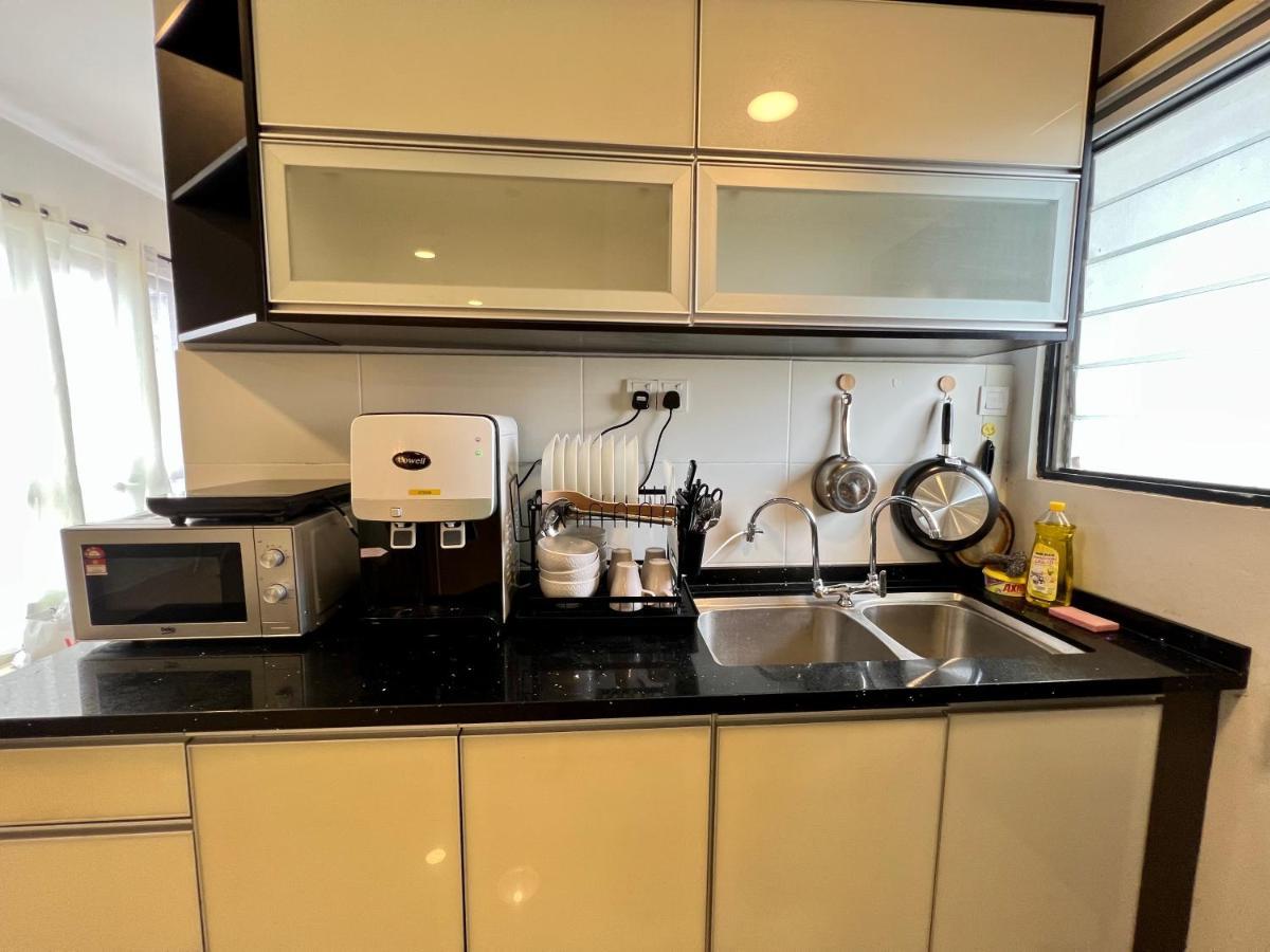 Riverview 8Pax 2Br In Kbtown Ps4, Netflix A-1-12 Kota Bharu Exterior foto