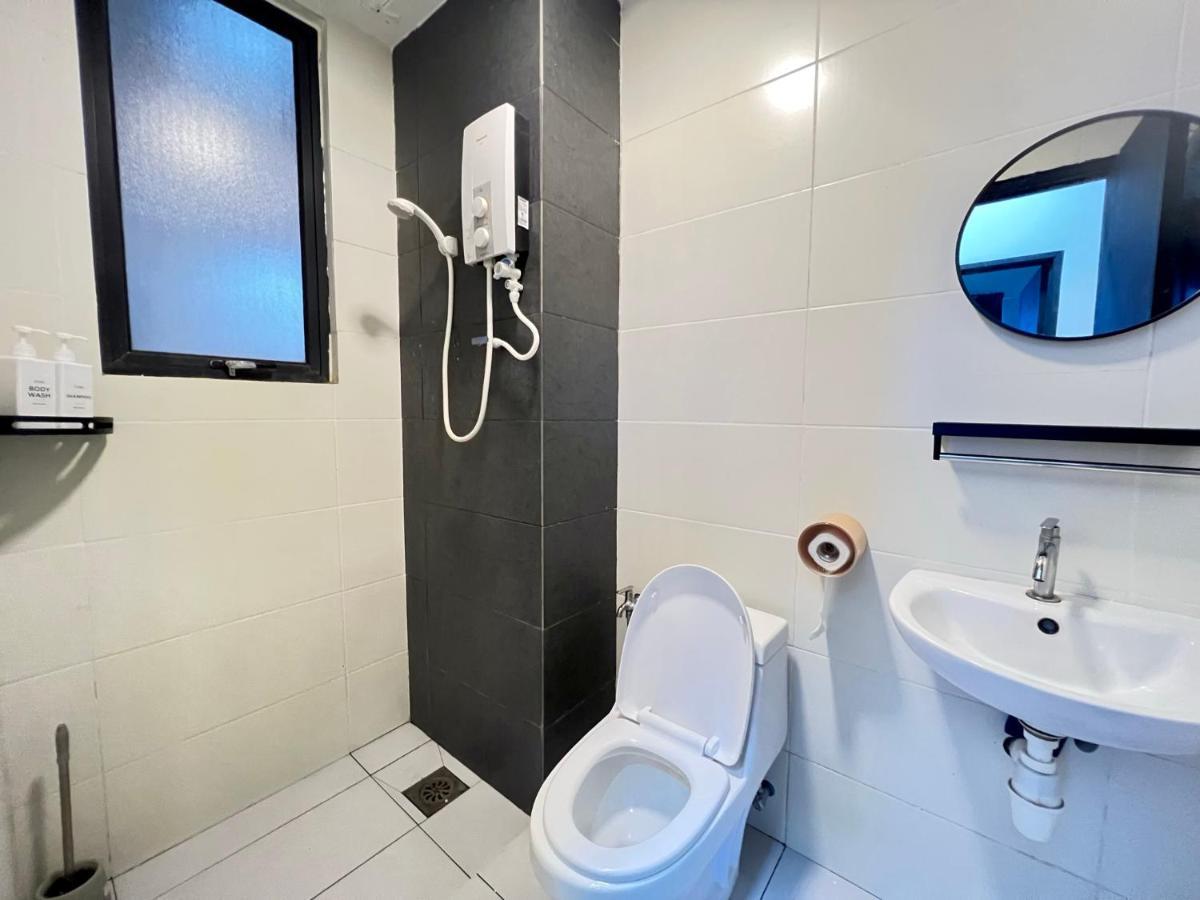 Riverview 8Pax 2Br In Kbtown Ps4, Netflix A-1-12 Kota Bharu Exterior foto