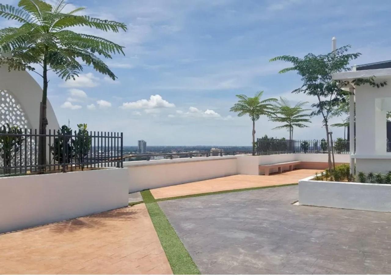 Riverview 8Pax 2Br In Kbtown Ps4, Netflix A-1-12 Kota Bharu Exterior foto