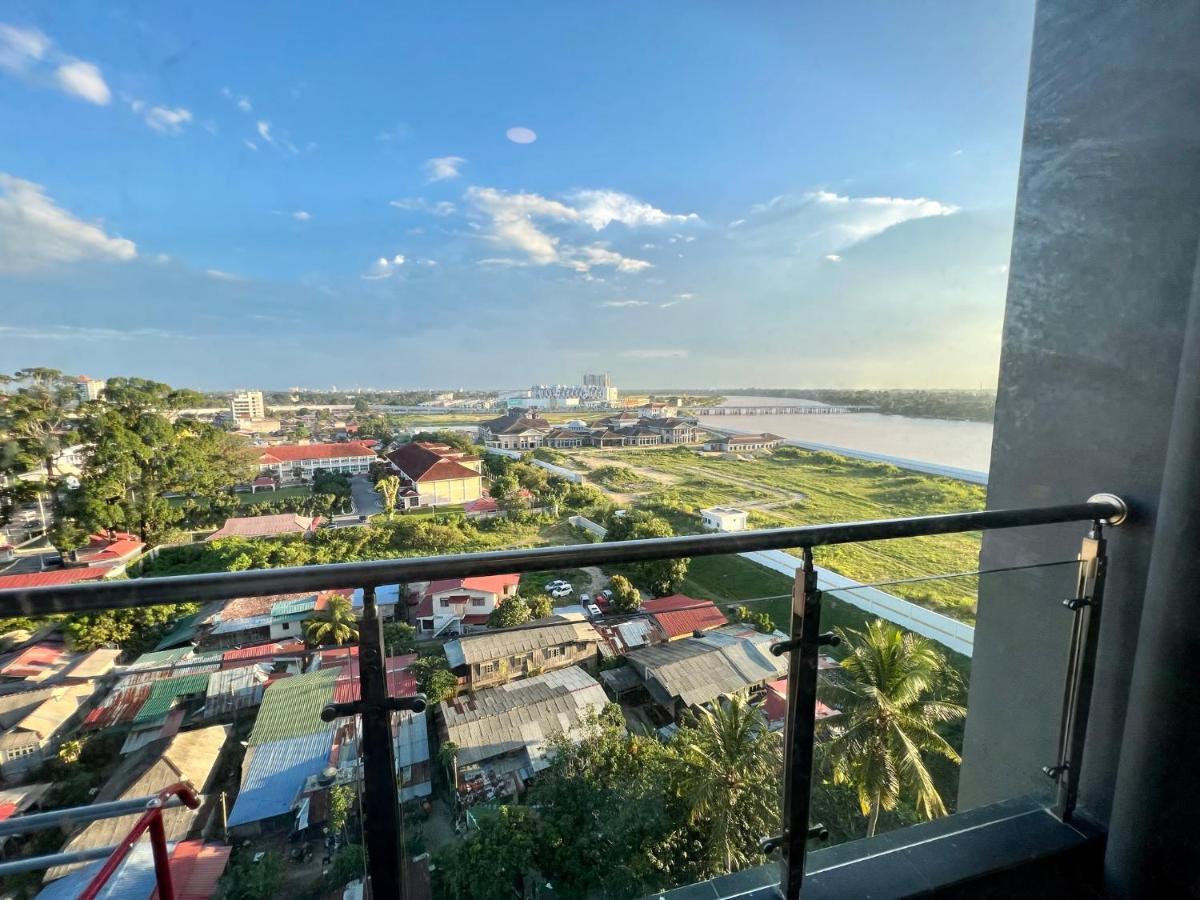 Riverview 8Pax 2Br In Kbtown Ps4, Netflix A-1-12 Kota Bharu Exterior foto